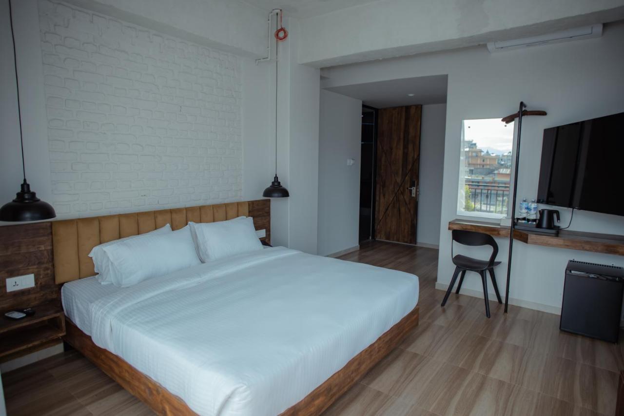 Jade City Hotel โพคารา ภายนอก รูปภาพ